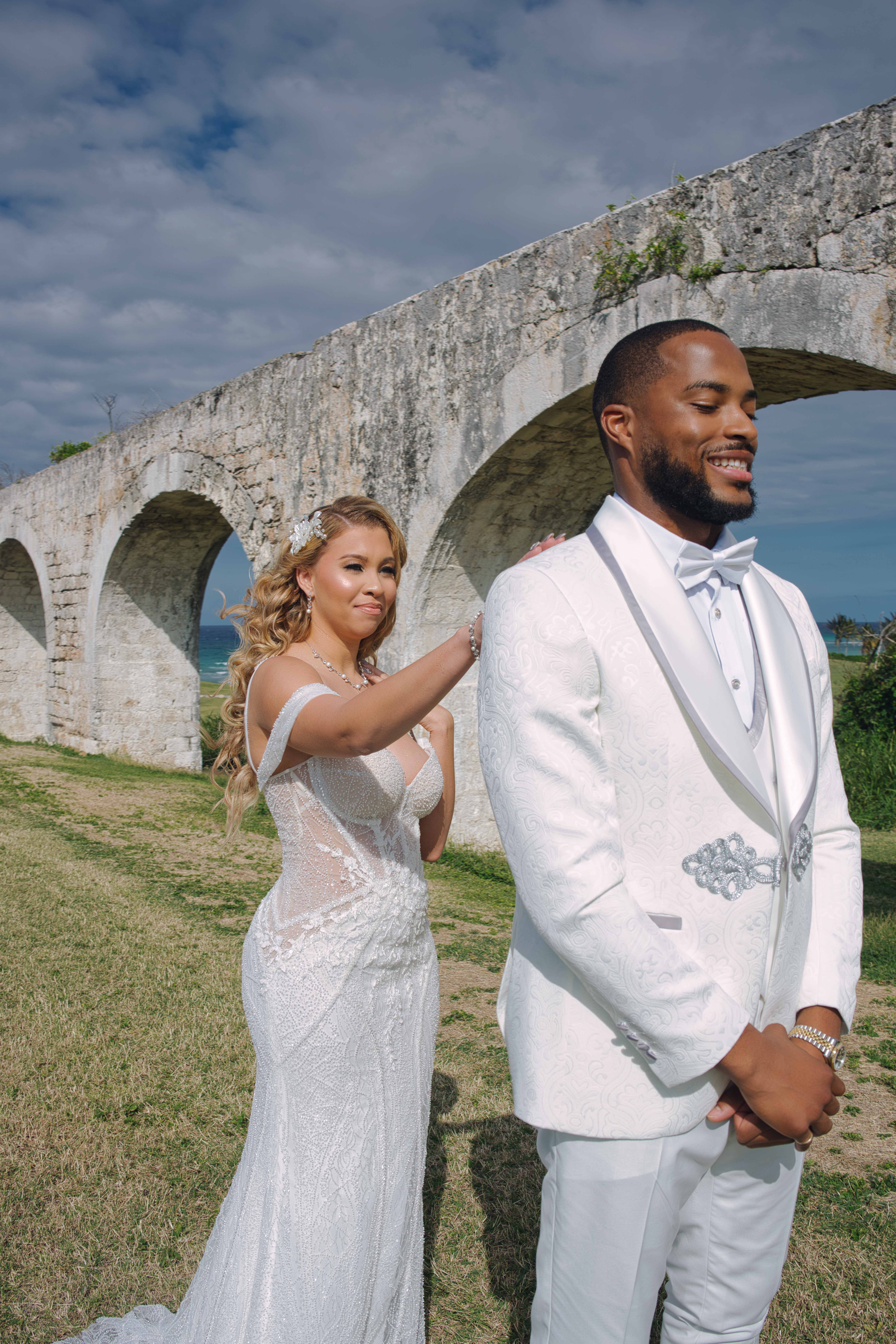 The first look at the stone aqueduct ruins, Nick seeing Debra for the first time